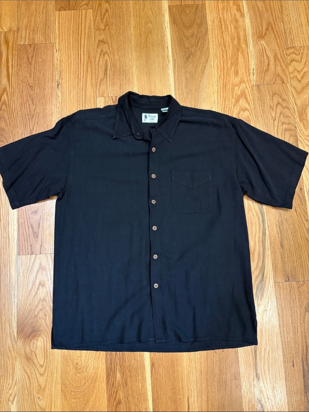 Men’s Vintage Silk 100% Silk Short-Sleeve Button-Down Shirt, Size Large